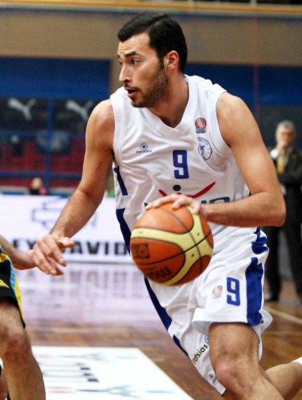 George Apostolides moves to Iraklis BC!